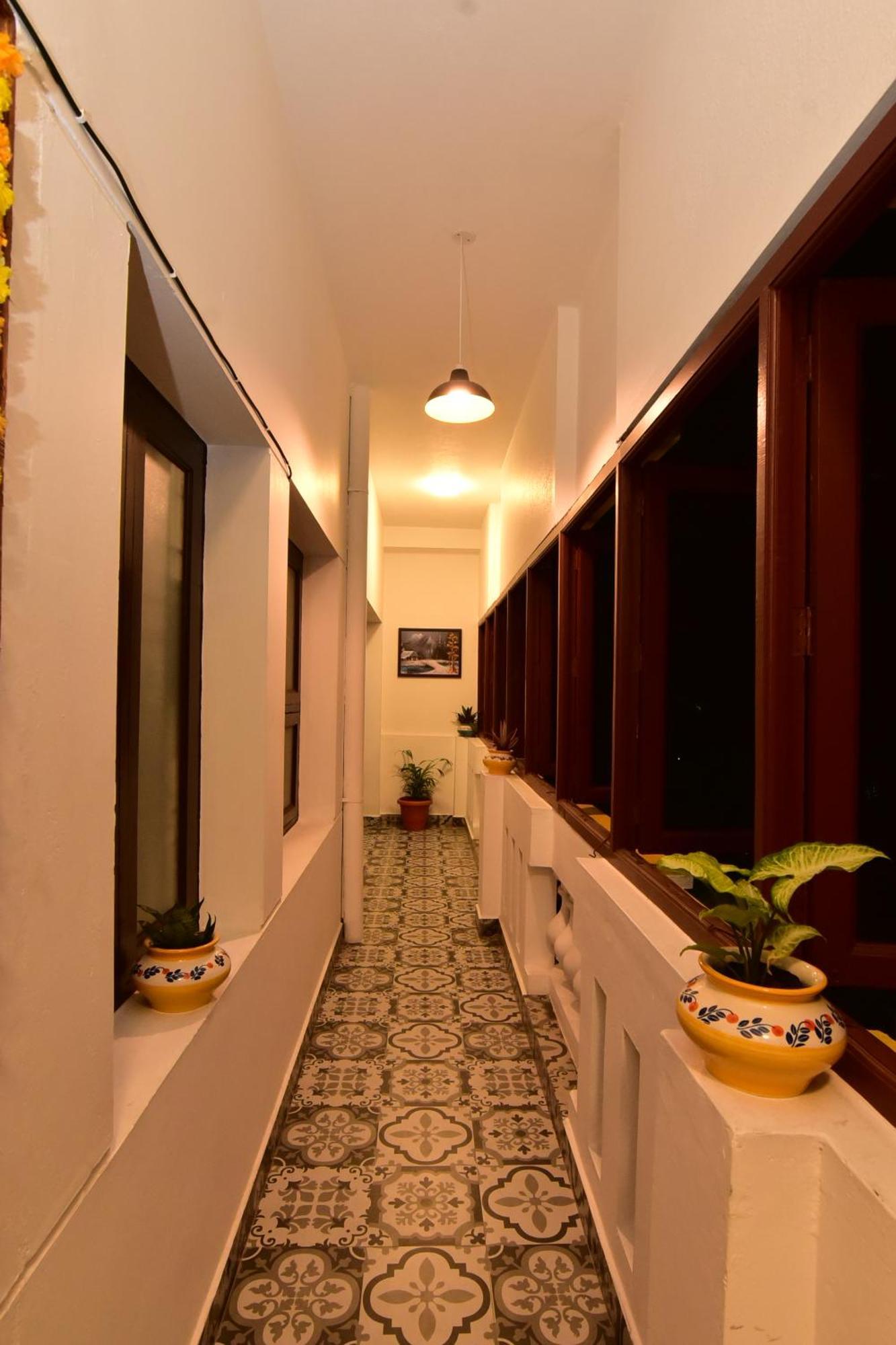 Chez Linda Home Stay Pondicherry Exterior foto